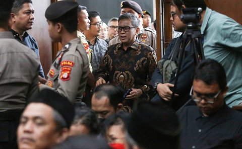 FOTO: Eks Kader PDIP Saeful Bahri Jadi Saksi di Sidang Lanjutan Hasto Kristiyanto