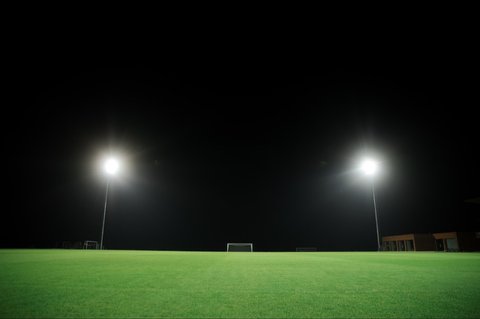 Lapangan utama pada markas Timnas Indonesia ini memiliki struktur pencahayaan 4 kutub, dengan kapasitas 800 lux, untuk pencahayaan optimal yang sama di kedua sisi lapangan.