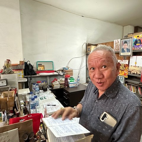 Penjual Kopi Luwak di Gondangdia