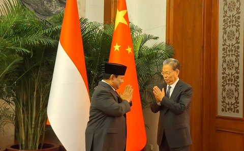 Presiden RI Prabowo Subianto melakukan pertemuan bilateral dengam Perdana Menteri (PM) China, Li Qiang di Great Hall of the People, Beijing, Sabtu (9/11/2024).