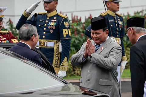 Presiden Prabowo Subianto menerima kunjungan resmi Perdana Menteri (PM) China, Li Qiang di Istana Merdeka Jakarta, Minggu (25/5/2025).
