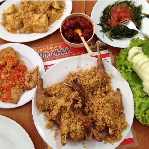Ayam Goreng Widuran