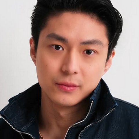 5 Potret Ganteng Giorgio Antonio, Pengusaha Muda Blasteran yang Dikabarkan Dekat dengan Sarwendah