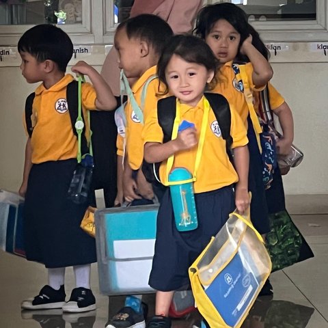 Baru Masuk Sekolah PAUD