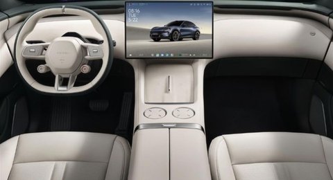 Xiaomi YU7 mampu menempuh jarak hingga 835 km, sehingga ideal untuk perjalanan jauh.