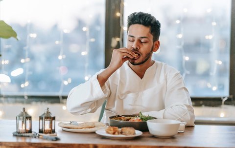 Ilustrasi Muslim, puasa, buka puasa, sahur. (Photo by Michael Burrows from Pexels)