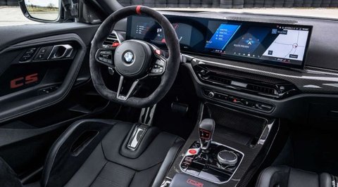 Desain Interior BMW M2 CS 2025.