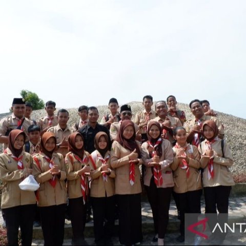 Pengamat pendidikan Ina Liem tegaskan study tour efektif untuk siswa; perlu pengawasan ketat, bukan pelarangan, untuk hindari penyelewengan.