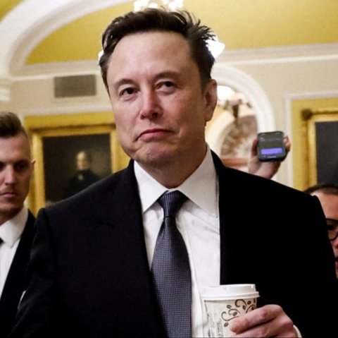Pemimpin reformasi dari kelompok sayap kanan Inggris Nigel Farage dalam wawancara dengan BBC Sunday pada hari Minggu (5/1) membela Elon Musk setelah miliarder teknologi raksasa itu memposting di X bahwa Perdana Menteri Keir Starmer &ldquo;terlibat dalam pemerkosaan di Inggris&rdquo; ketika ia gagal menuntut...