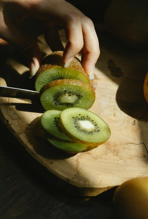 Ilustrasi Buah Kiwi