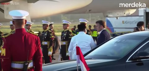 Momen Haru Perpisahan Presiden Prancis Macron, Diantar Prabowo dan Didit hingga Kirim Salam Persahabatan dari Pesawat
