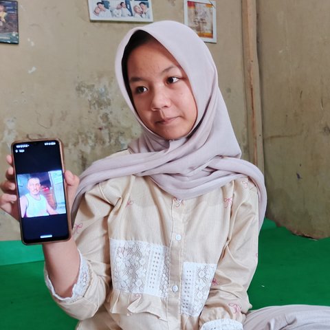 Anak Dendi Korban Meninggal Longsor Tambang di Cirebon