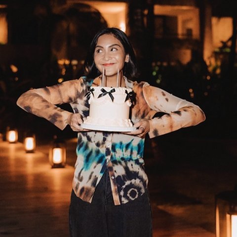 Foto-foto Kejutan Ulang Tahun Caca Tengker, Usia Bertambah Cantiknya Makin Paripurna