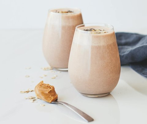 Ilustrasi Milkshake Coklat Sehat