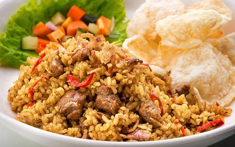 Ada beberapa variasi nasi goreng yang menjadi makanan kegemaran orang Indonesia. Apa saja?