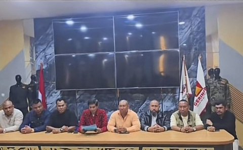 Partai Gerindra Bali tegas membantah afiliasi dengan Ormas GRIB Jaya yang baru dilantik, meskipun video pelantikan menggunakan latar belakang bendera partai.