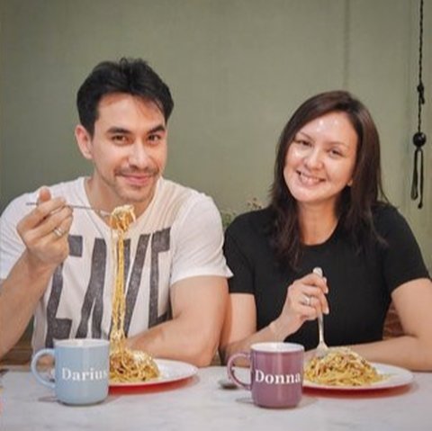 Potret Donna Agnesia yang Disebut Cantik Alami, Darius Larang Sang Istri Sulam Alis