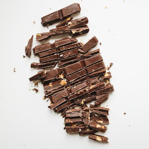 Rahasia Bahagia: 7 Makanan yang Bantu Redakan Stres dan Cemas