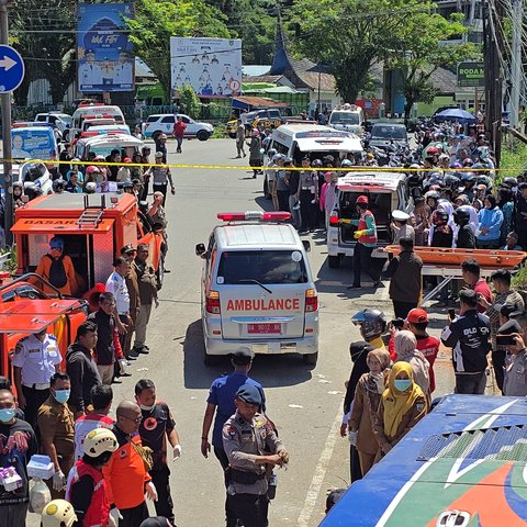 kecelakaan bus als di padang panjang