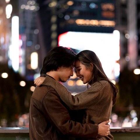 Ilustrasi Pasangan Romantis