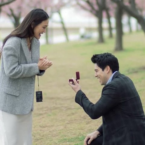 ilustrasi tunangan maxime bouttier dan luna maya