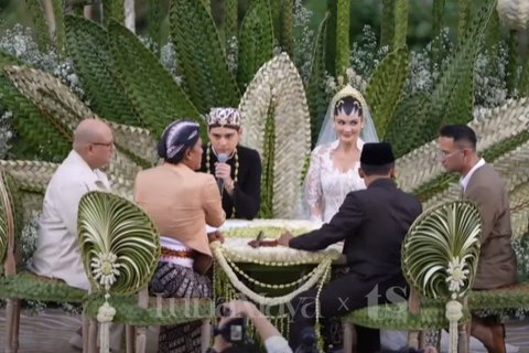 Potret Tegang Wajah Luna Maya dan Maxime Bouttier saat Ijab Qabul, Sampai Tarik Napas Panjang Berkali-kali