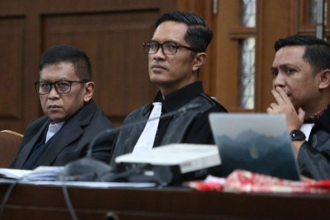 Hasto Kristianto menjalani sidang lanjutan kasus suap Pergantian Antarwaktu (PAW) yang melibatkan Harun Masiku di Pengadilan Tindak Pidana Korupsi (Tipikor) Jakarta, Rabu (7/5/2025).