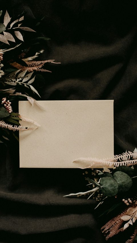 25 Contoh Undangan Pernikahan yang Simpel dan Elegan, Buat Tamu Terkesan!