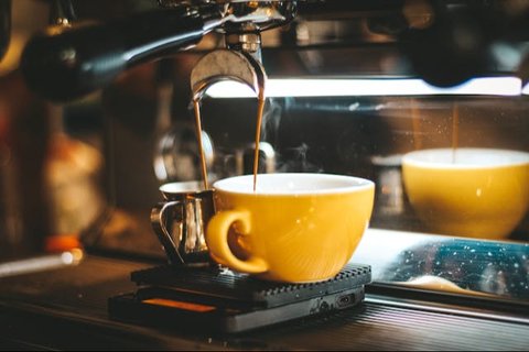Bahaya Tersembunyi di Balik Secangkir Kopi: Kantuk Usai Minum