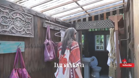 5 Potret Penginapan Terbaru Desa Maya di Bali, Luna Maya Syok Shower di Luar Kamar Mandi - Dilengkapi Dapur
