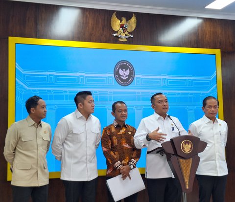Menteri Bahlil Beberkan Alasan Izin Usaha Pertambangan PT Gag Nikel Tak Dicabut