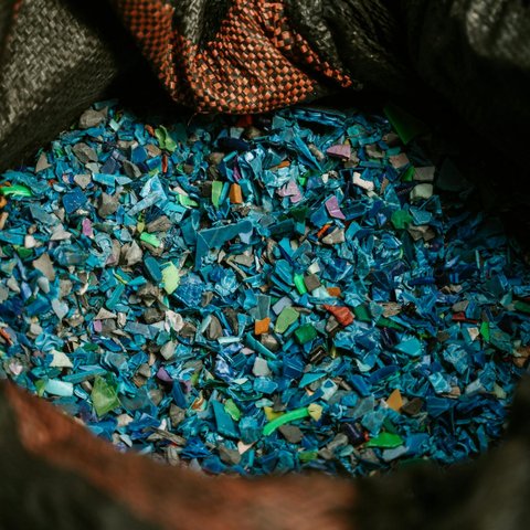 ilustrasi mikroplastik