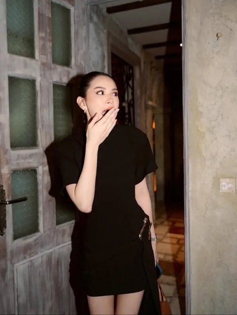 Inspirasi Model Dress Bridal Shower ala Alyssa Daguise
