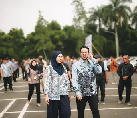 Outfit Ibu Pejabat Syahnaz Sadiqah