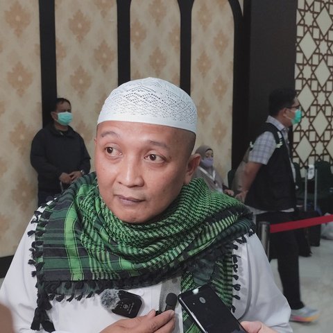 kepulangan jemaah haji kloter 1 makassar