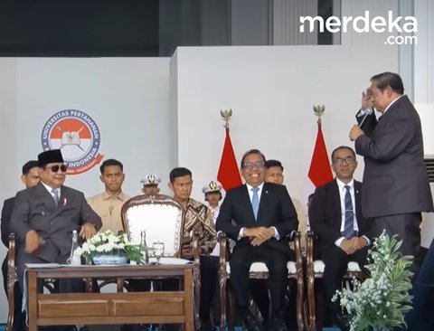 SBY Beri Hormat ke Prabowo Mendadak Diminta Pidato: Perintah Panglima Tertinggi, Saya Hanya Katakan Siap