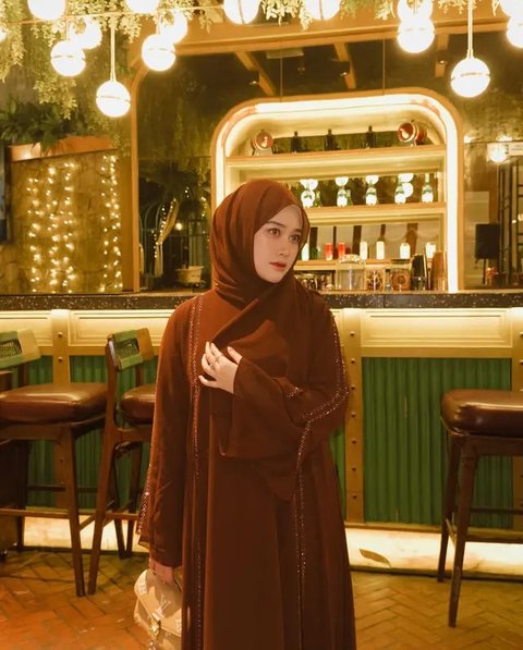 Inspirasi Gamis Ala Khansa Mariska