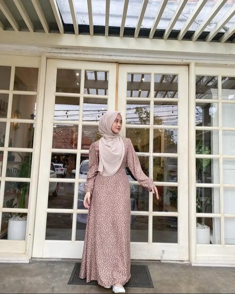 Inspirasi Gamis Ala Khansa Mariska