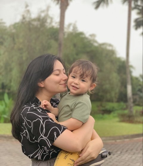 Riasan Natural Asmirandah