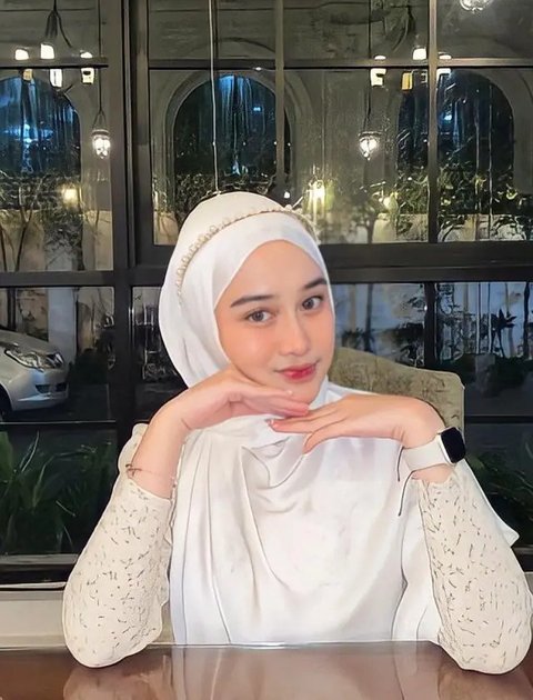 Inspirasi Style Hijab Khansa Mariska
