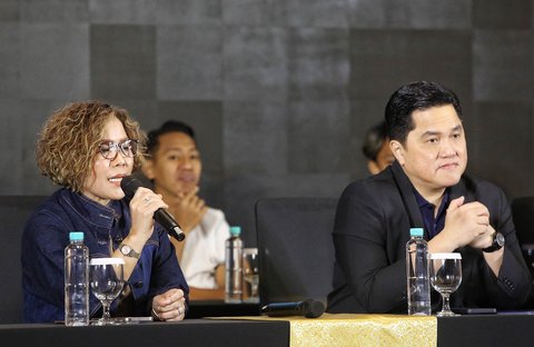 Ketua OC (Organizing Commitee) Piala Presiden 2025 Harsiwi Achmad saat  konferensi pers pelaksanaan Piala Presiden 2025 di Jakarta,