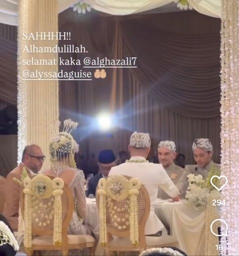SAH! 5 Potret Akad Nikah Al Ghazali dan Alyssa Daguise, Gunakan Adat Sunda & Berlangsung di Jakarta