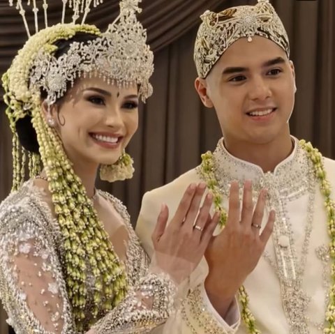 Cantik Maksimal! 5 Potret Alyssa Daguise Saat Akad Nikah Bikin Pangling - Aura Pengantin Terpancar