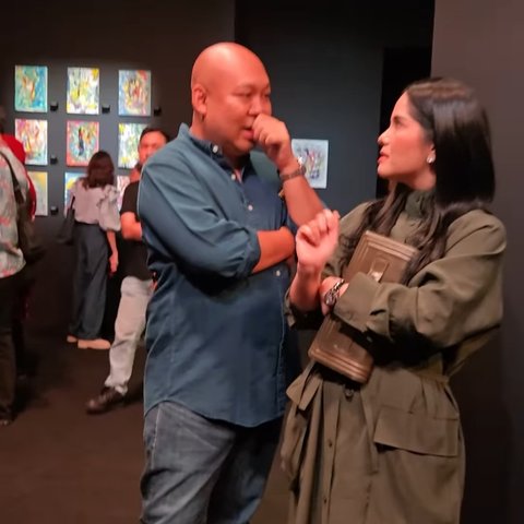 9 Outfit Istri Menteri ala Annisa Pohan, Elegan dan Berkelas