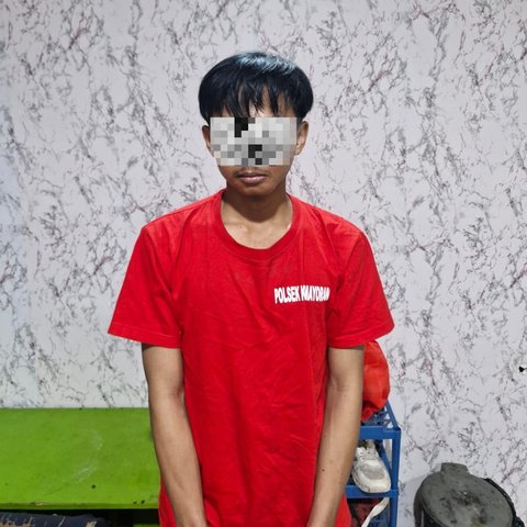 pencuri kawasaki ninja ditangkap warga