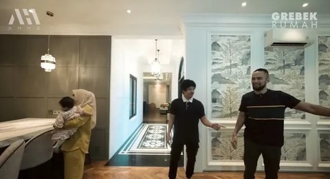6 Potret Dapur Shireen Sungkar Modern & Elegan, Ada Sentuhan Tangan Irwansyah yang Bikin Makin Ciamik