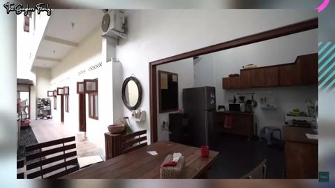 5 Potret Dapur Rumah Zaskia Adya Mecca di Jogja, Sentuhan Kayu Kental Nuansa Vintage yang Sederhana