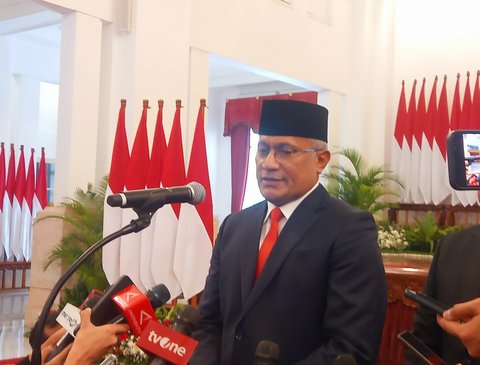 Kepala BNN Komjen Marthinus Hukom