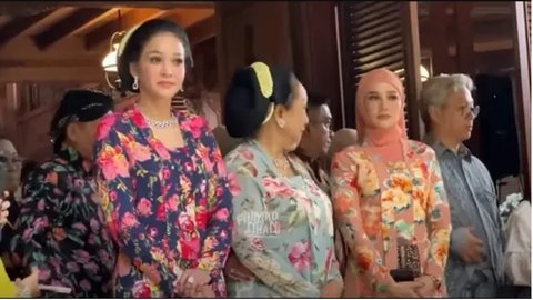 Potret Mulan Jameela dan Maia Estianty dalam 1 Frame