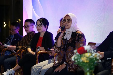 Direktur Utama Telkom, Dian Siswarini pada acara Executive Media Gathering